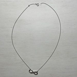 Infinity sliver necklace